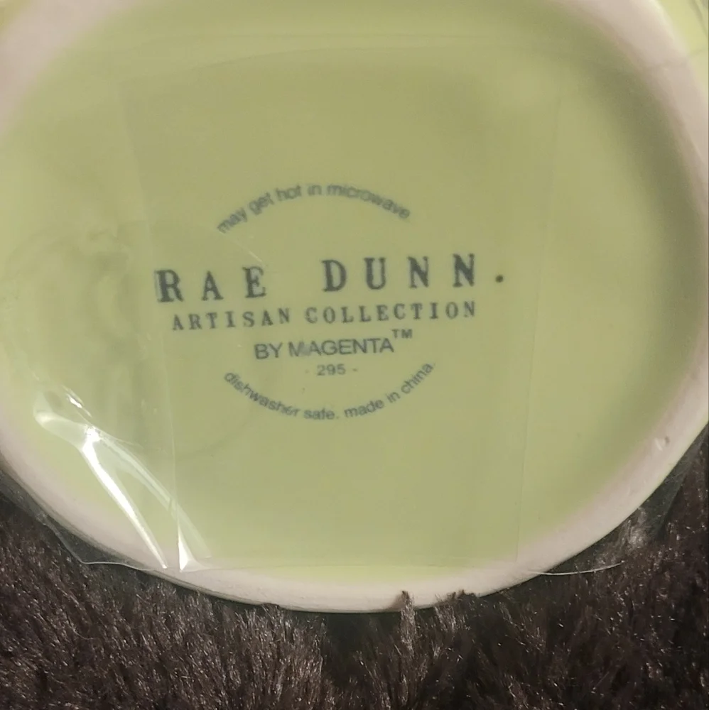 Rae Dunn Carrot Mug Dining Essential - Picture 2 of 7